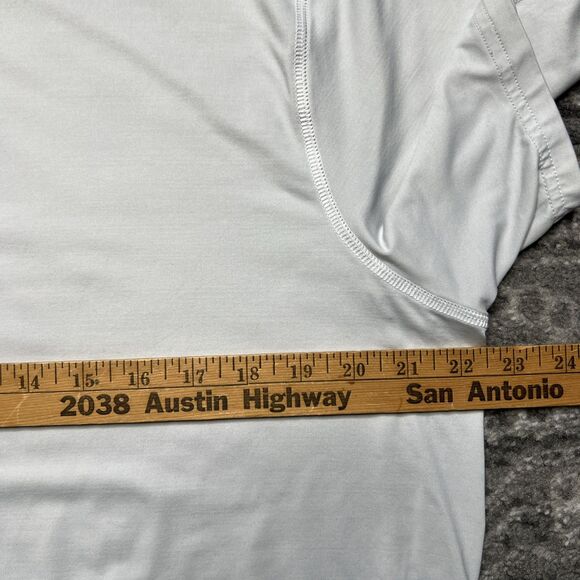 Greyson Guide Sport Mens Large Gray Short Sleeve Performance T Shirt Center Logo - Picture 4 of 8